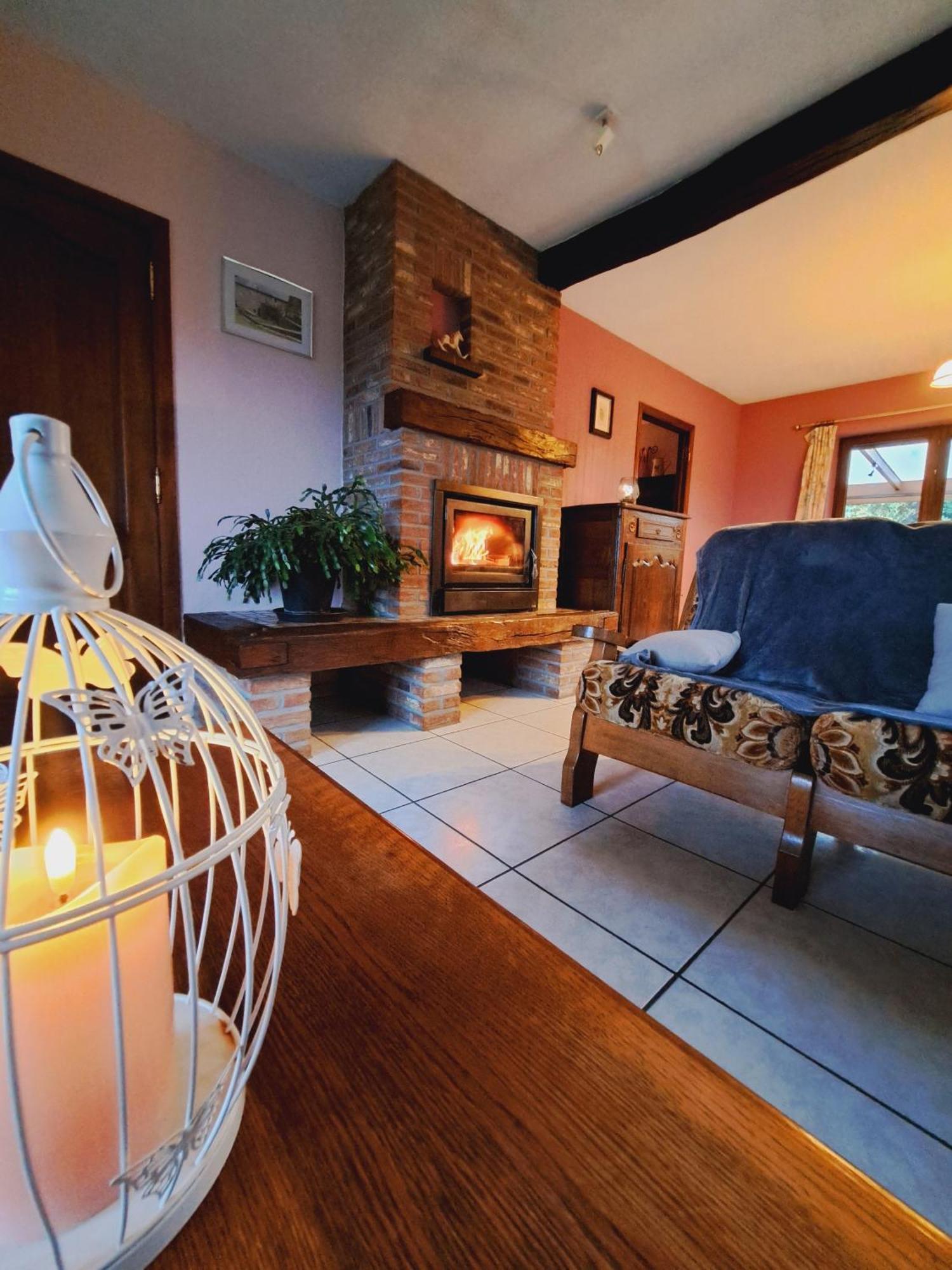 Gîte Les Sittelles Tenneville Extérieur photo